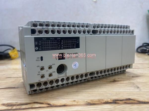 Plc panasonic afpx-c60r 32 dc input và 28 outpur relay