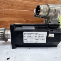 8jsa22.e5b35d704-0 b&r servo motor