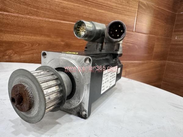 Servo motor b&r 8jsa22.e5b35d704-0