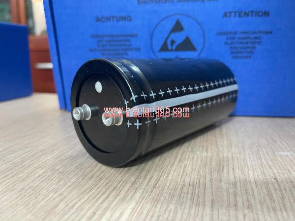 B43564-s0398-m3
